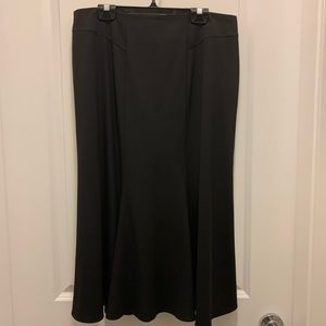 Size 12 black fit and flare skirt. Like New. New York Company Co.